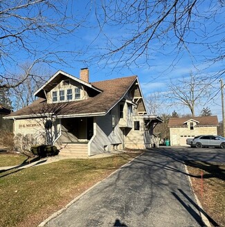 Plus de détails pour 213 E Michigan Ave, Saline, MI - Bureau à louer