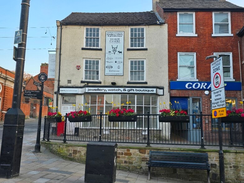 52 High St, Congleton for lease - Building Photo - Image 2 of 8