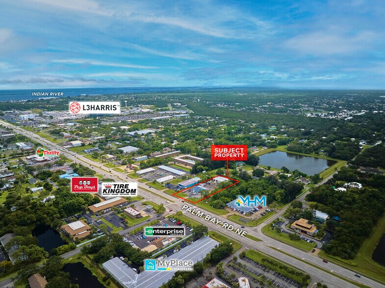 Palm Bay Retail, Office & Warehouse portefeuille de 2 propriétés à vendre sur LoopNet.ca - Photo du bâtiment - Image 2 de 15