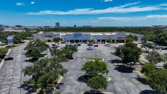 Plus de détails pour 4501 W Braker Ln, Austin, TX - Commerce de détail à louer