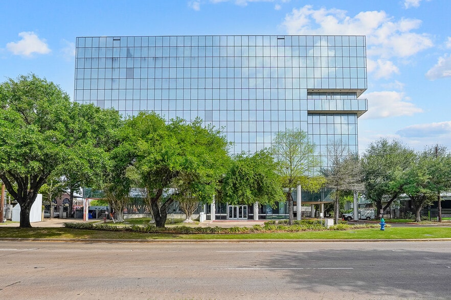 6222 Richmond Ave, Houston, TX for sale - Building Photo - Image 2 of 17