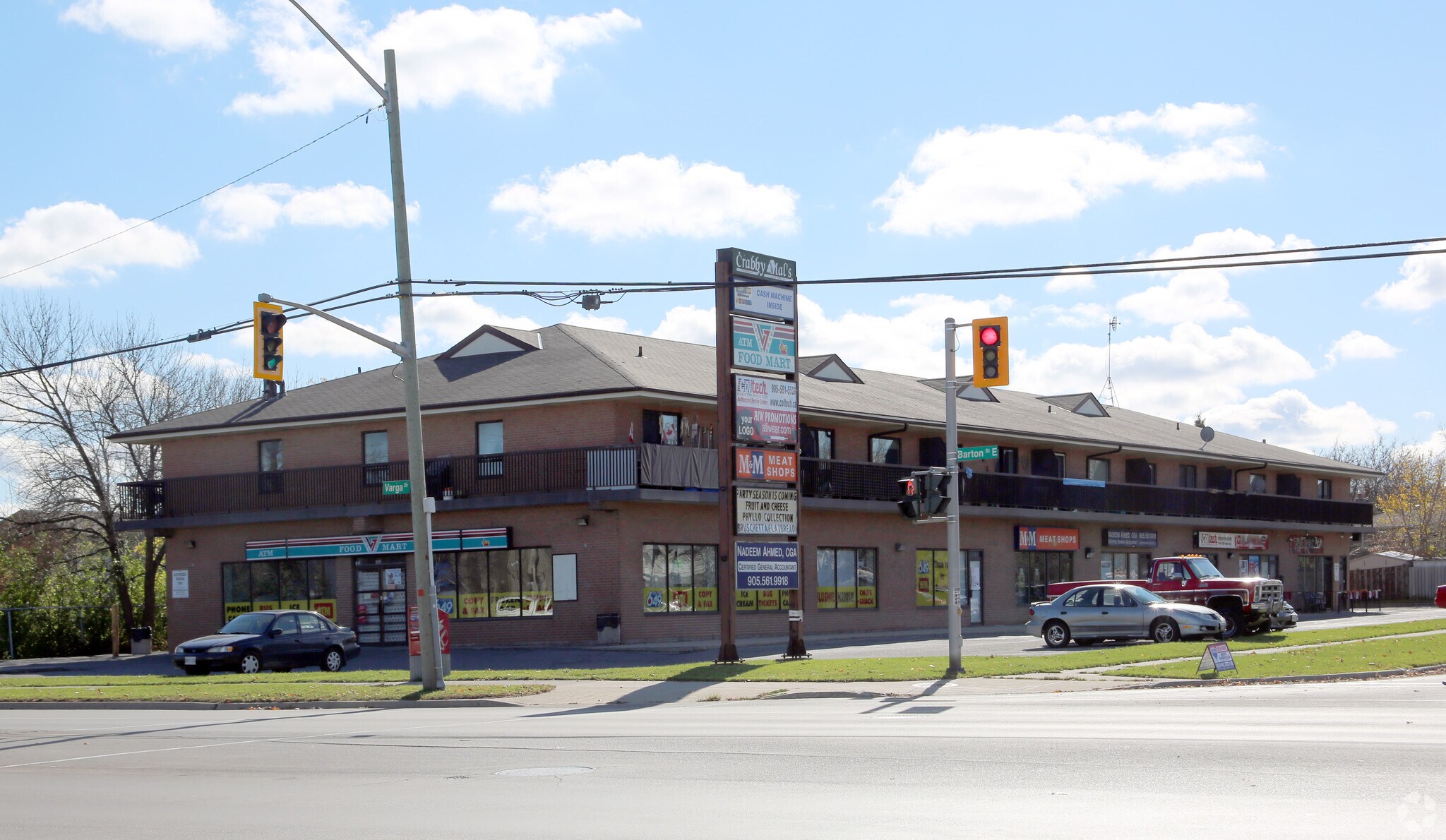 2732 Barton St E, Hamilton, ON for sale Primary Photo- Image 1 of 1