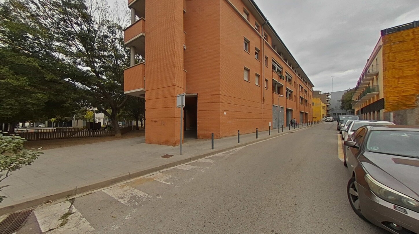 Multifamily in Figueres, Gerona for sale Primary Photo- Image 1 of 2