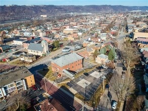 400 Duss Ave, Ambridge, PA - AERIAL map view