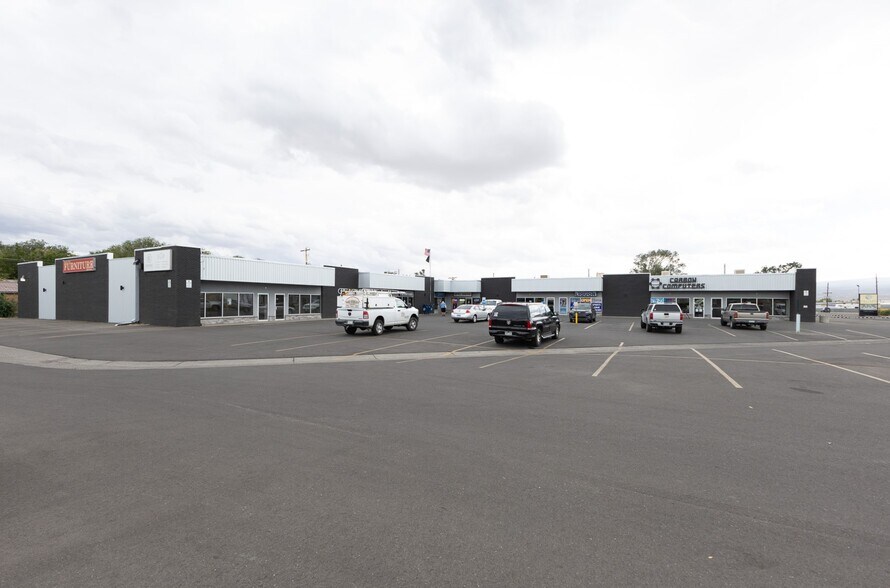 2923 North Ave, Grand Junction, CO for lease - Building Photo - Image 1 of 7