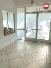 2315-2325 Kuehner Dr, Simi Valley, CA for lease Interior Photo- Image 1 of 12