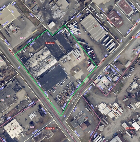 332 Atando Ave, Charlotte, NC à louer - Aérien - Image 3 de 7