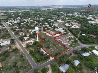 Plus de détails pour 709 Fifth St, Comfort, TX - Terrain à vendre