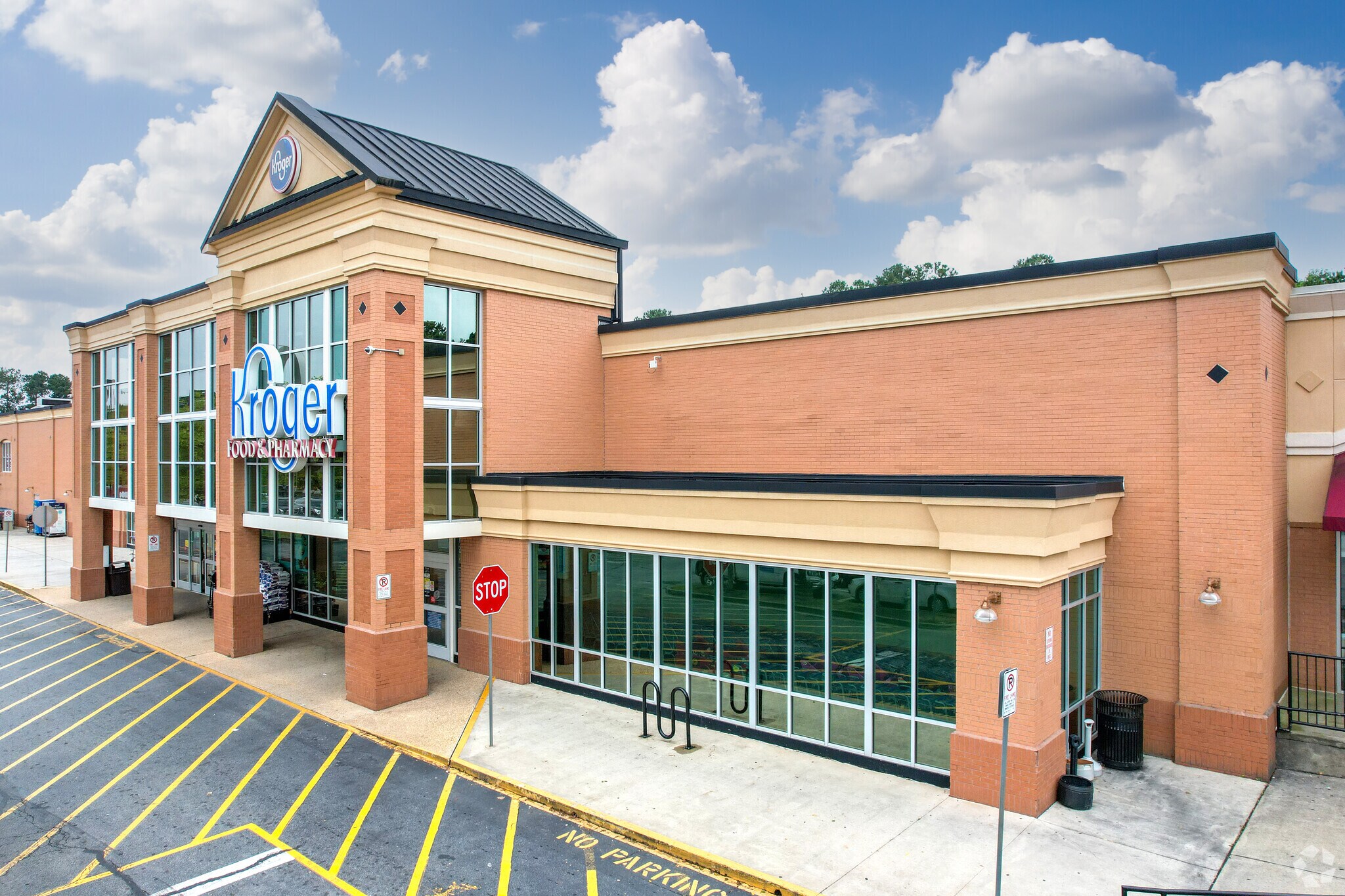 10367-10397 Tara Blvd, Jonesboro, GA for lease Building Photo- Image 1 of 11