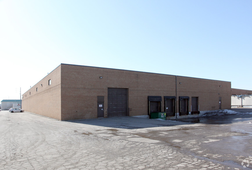 1229 Lorimar Dr, Mississauga, ON for lease - Building Photo - Image 2 of 4