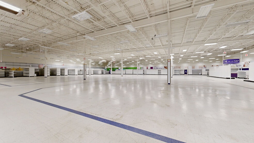 3742 Innes Rd, Ottawa, ON à louer - Numérisation 3D de Matterport - Image 2 de 21