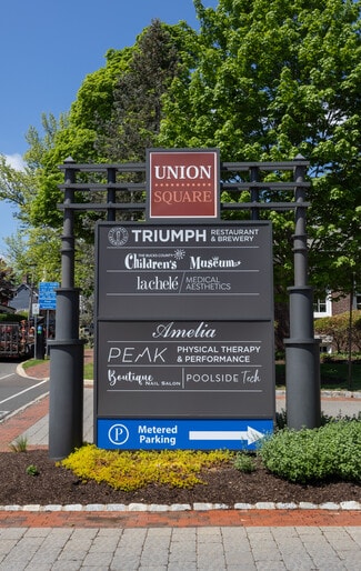 Plus de détails pour 400 Union Square Dr, New Hope, PA - Commerce de détail à louer