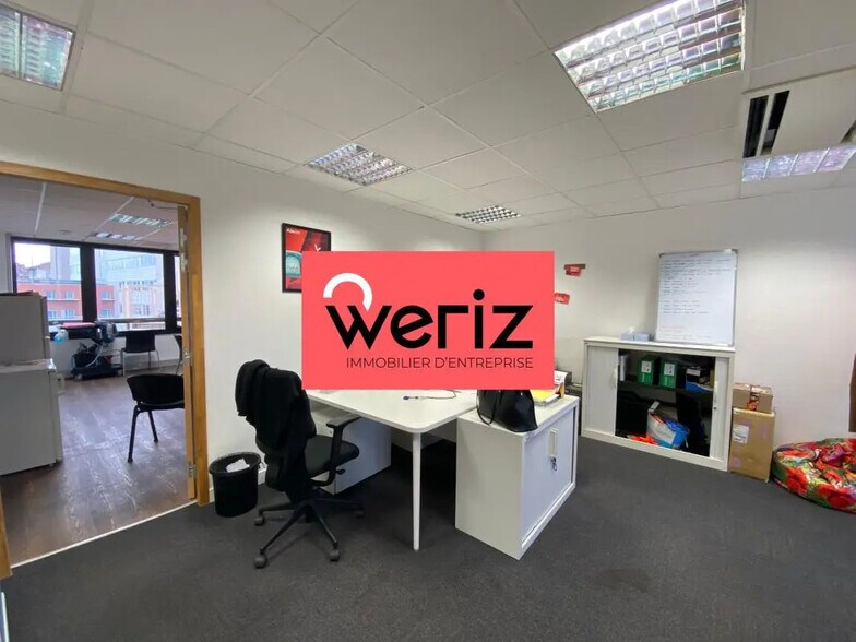 Office in Marseille for lease - Interior Photo - Image 3 of 13