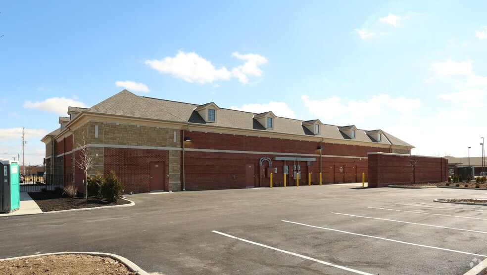 7705-7721 Sawmill Rd, Dublin, OH à louer - Photo du bâtiment - Image 3 de 8