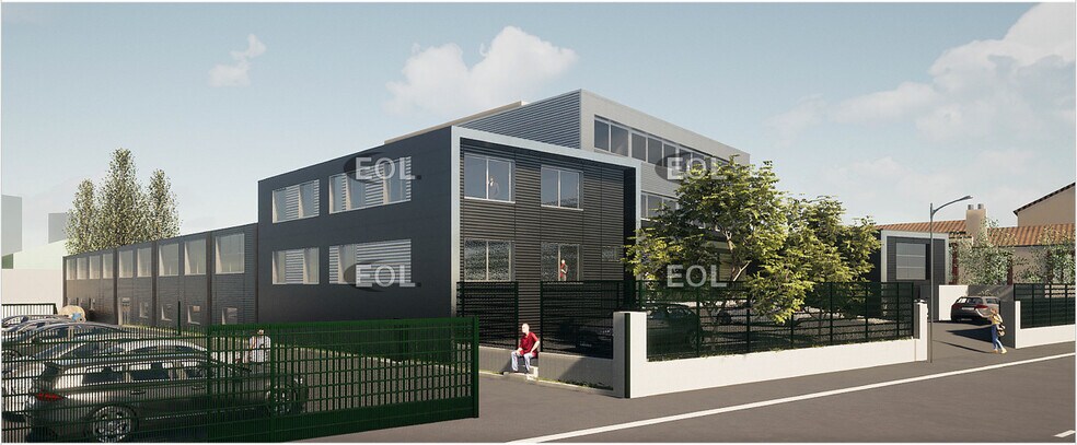 Industrial in Nanterre for lease - Building Photo - Image 1 of 9