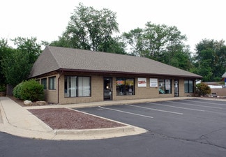 More details for 322-324 W Grand River Ave, Brighton, MI - Retail for Sale