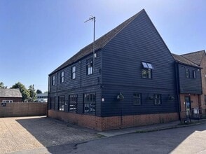 Ridgeway, Welwyn Garden City for lease Interior Photo- Image 2 of 3