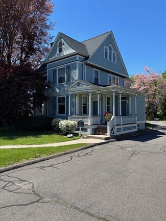 Plus de détails pour 166 N Main St, Southington, CT - Bureau à vendre