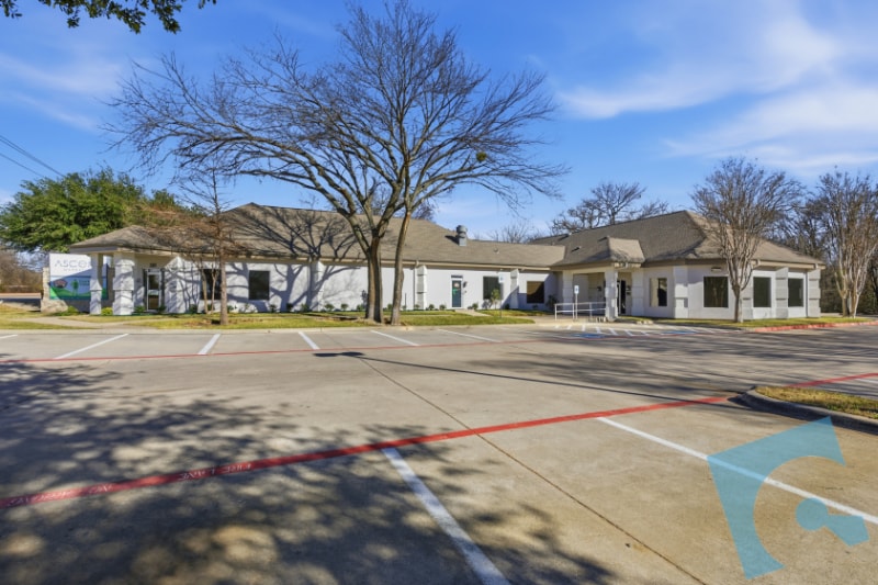 2301 Ira E Woods Ave, Grapevine, TX for sale Primary Photo- Image 1 of 19