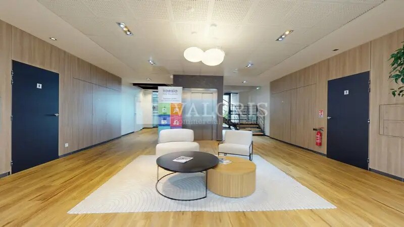 575-655 Allée Des Parcs, Saint-Priest for lease - Lobby - Image 3 of 32