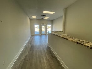 1000 Parkview Dr, New Iberia, LA à louer Photo intérieure- Image 1 de 5