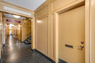 9730-9732 Wilshire Blvd, Beverly Hills, CA for lease Interior Photo- Image 1 of 7