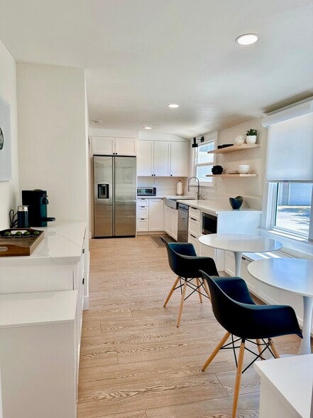 212 Judah St, Roseville, CA à louer - Photo intérieure - Image 3 de 24