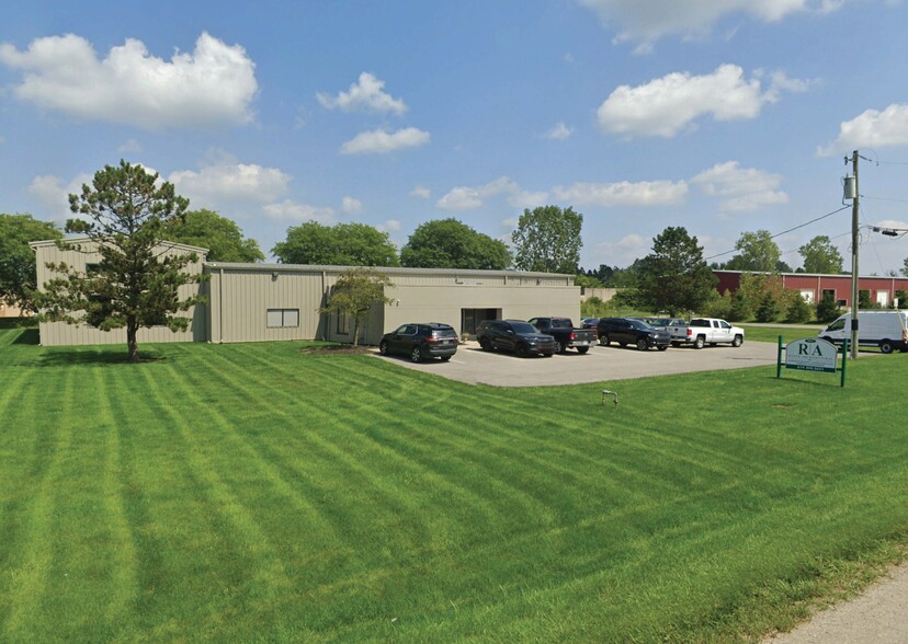 9042 Heritage Dr, Plain City, OH for sale - Building Photo - Image 1 of 1