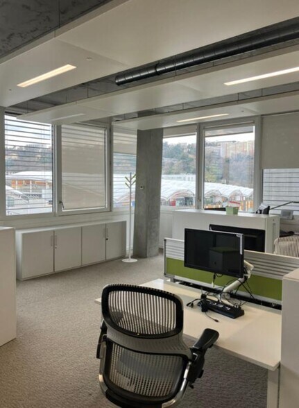 Cours Charlemagne, Lyon for lease - Building Photo - Image 2 of 31
