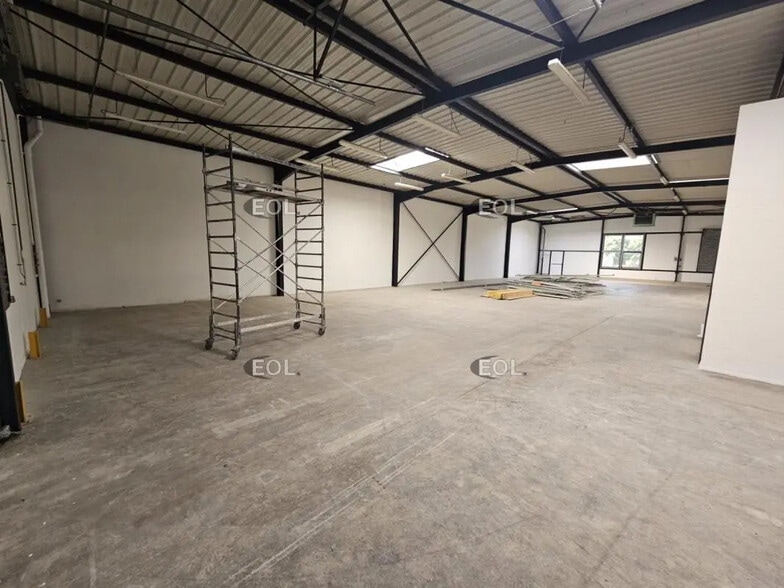 Industriel dans Ivry-sur-Seine à louer - Photo intérieure - Image 2 de 9