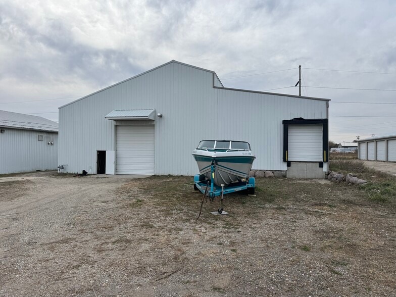 500 S Nathan Ln, Elkhorn, WI for sale - Building Photo - Image 3 of 9