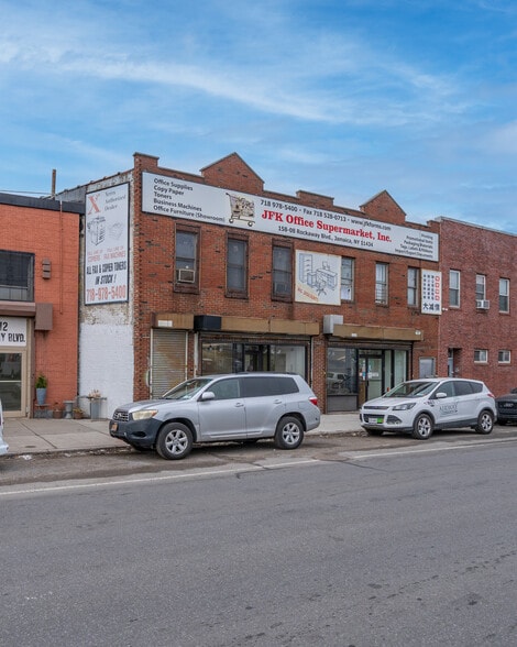 15810 Rockaway Blvd, Jamaica, NY à vendre - Photo du bâtiment - Image 2 de 3