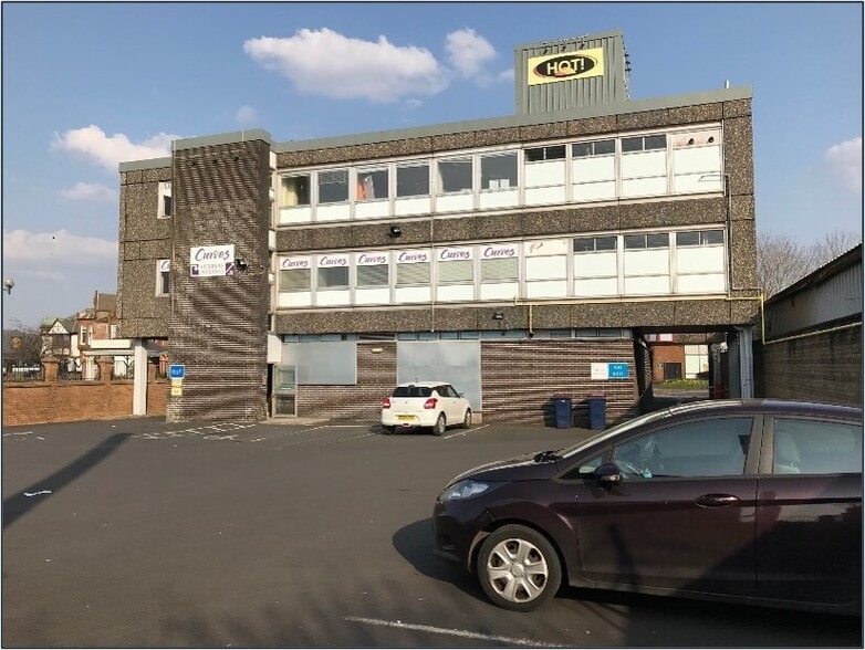 11-15 Low Glencairn St, Kilmarnock à louer - Photo du bâtiment - Image 3 de 5