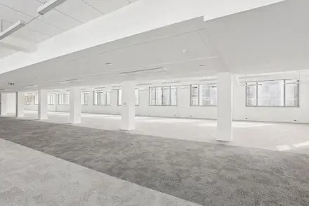 23 Avenue D'Italie, Paris for lease Interior Photo- Image 1 of 4