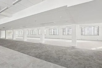 23 Avenue D'Italie, Paris for lease Interior Photo- Image 1 of 4