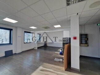 Plus de détails pour Bureau, Commerce de détail à louer