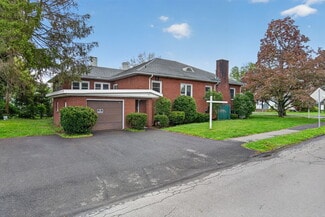 Plus de détails pour 111 Maiden Ln, Kingston, NY - Bureau à vendre