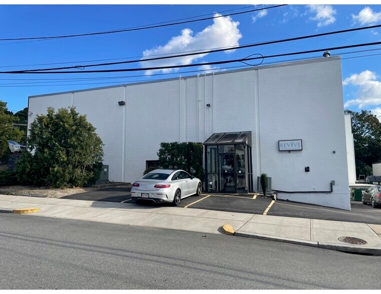 760-780 N Main St, Providence, RI for lease - Building Photo - Image 2 of 30