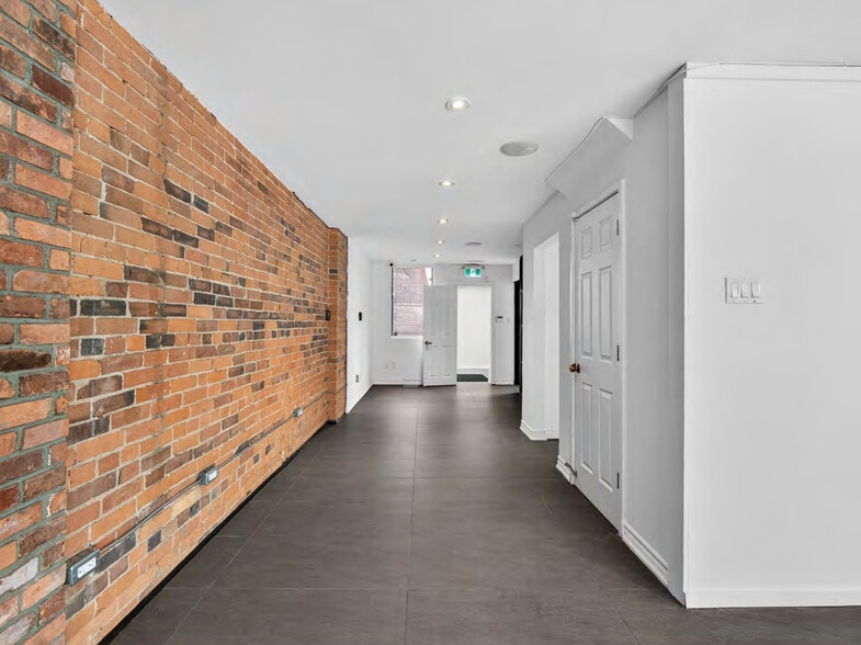 1111 College St, Toronto, ON for sale - Interior Photo - Image 2 of 19