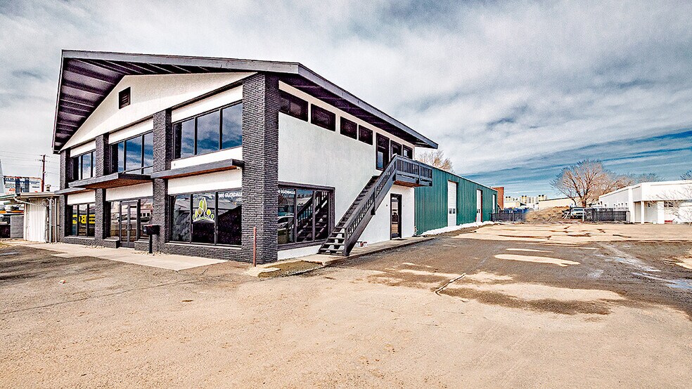 910 Glendale Ave, Sparks, NV à vendre - Photo principale - Image 3 de 33