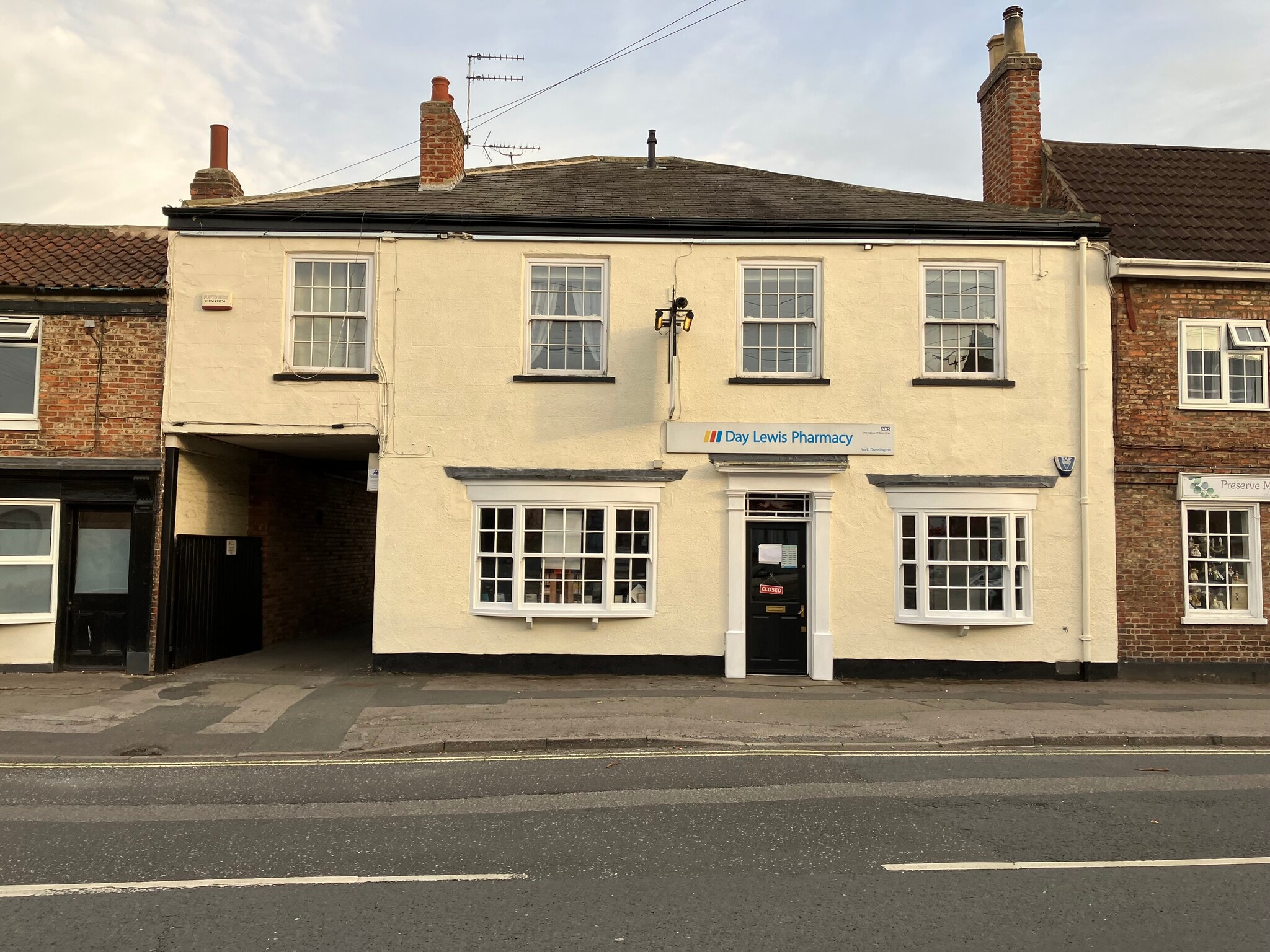 5 York St, York for sale Primary Photo- Image 1 of 7