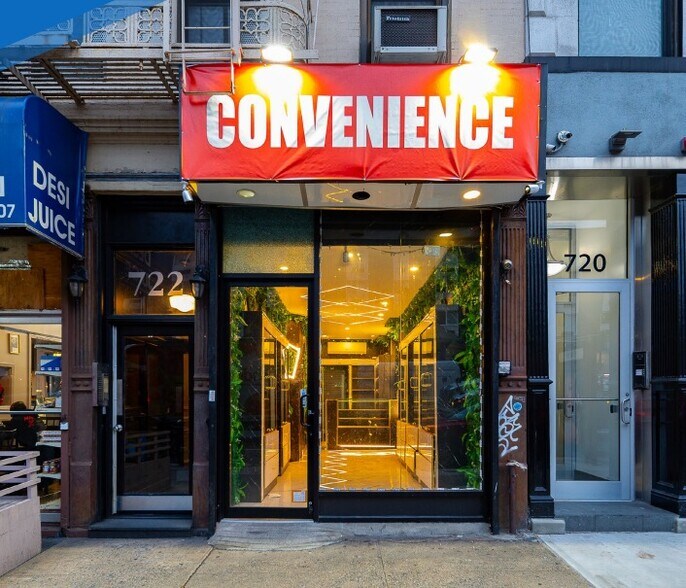 722-724 Tenth Ave, New York, NY à louer - Photo du bâtiment - Image 1 de 12