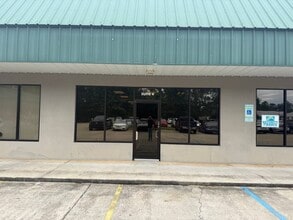 19295 N 3rd St, Covington, LA for lease Interior Photo- Image 1 of 5