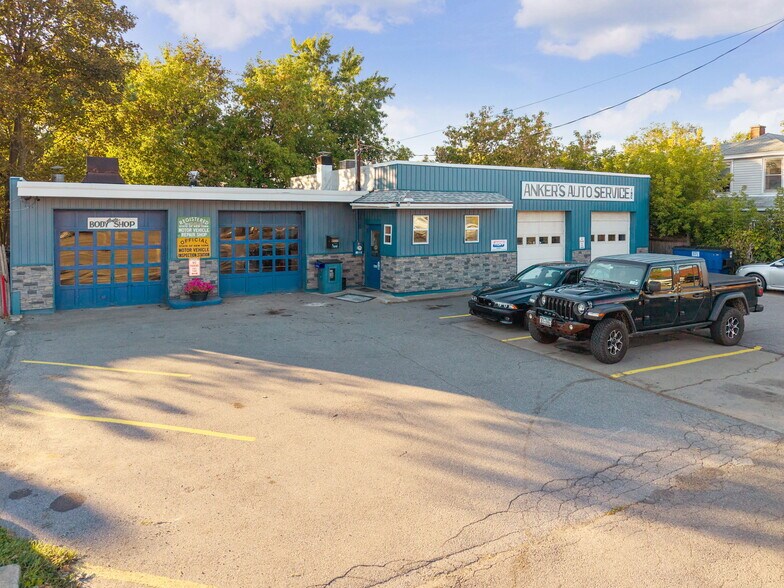 1907 Van Vranken Ave, Schenectady, NY à vendre - Photo du bâtiment - Image 2 de 31