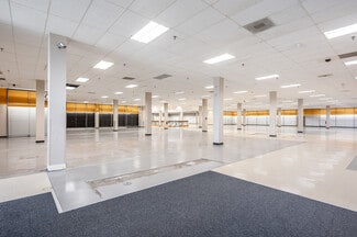 More details for 4800 S Hulen St, Fort Worth, TX - Retail for Lease