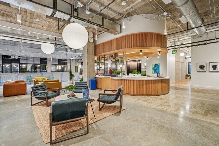 4201 Main St, Houston, TX for lease - Interior Photo - Image 1 of 7