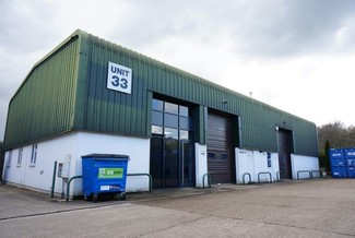 Plus de détails pour 33 Claylands Rd, Bishops Waltham - Industriel à louer