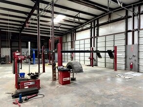 744 FM 609, La Grange, TX à louer Photo intérieure- Image 2 de 19