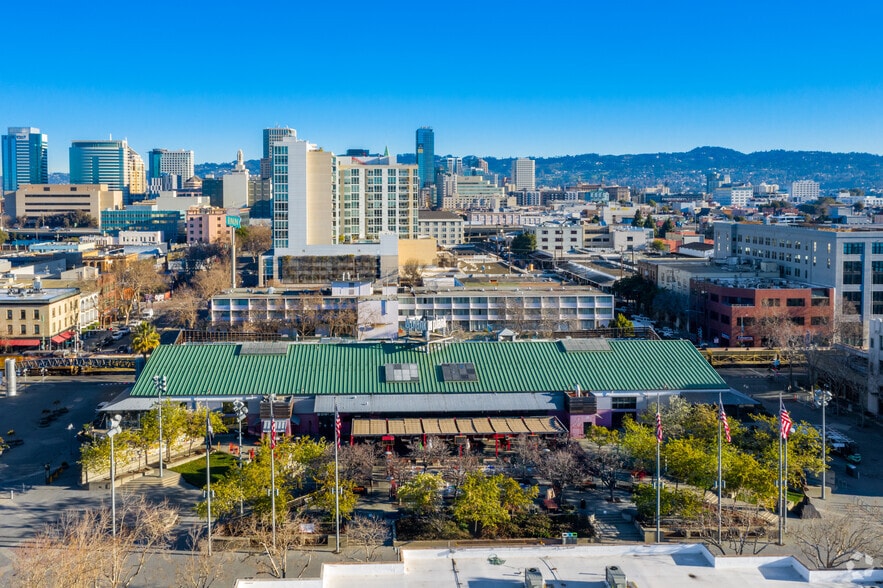 98 Broadway, Oakland, CA à louer - Photo du bâtiment - Image 2 de 4