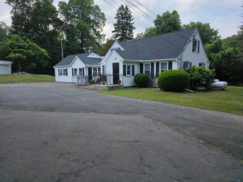 1062 Portland Cobalt Rd, Portland, CT à louer - Photo du bâtiment - Image 3 de 21